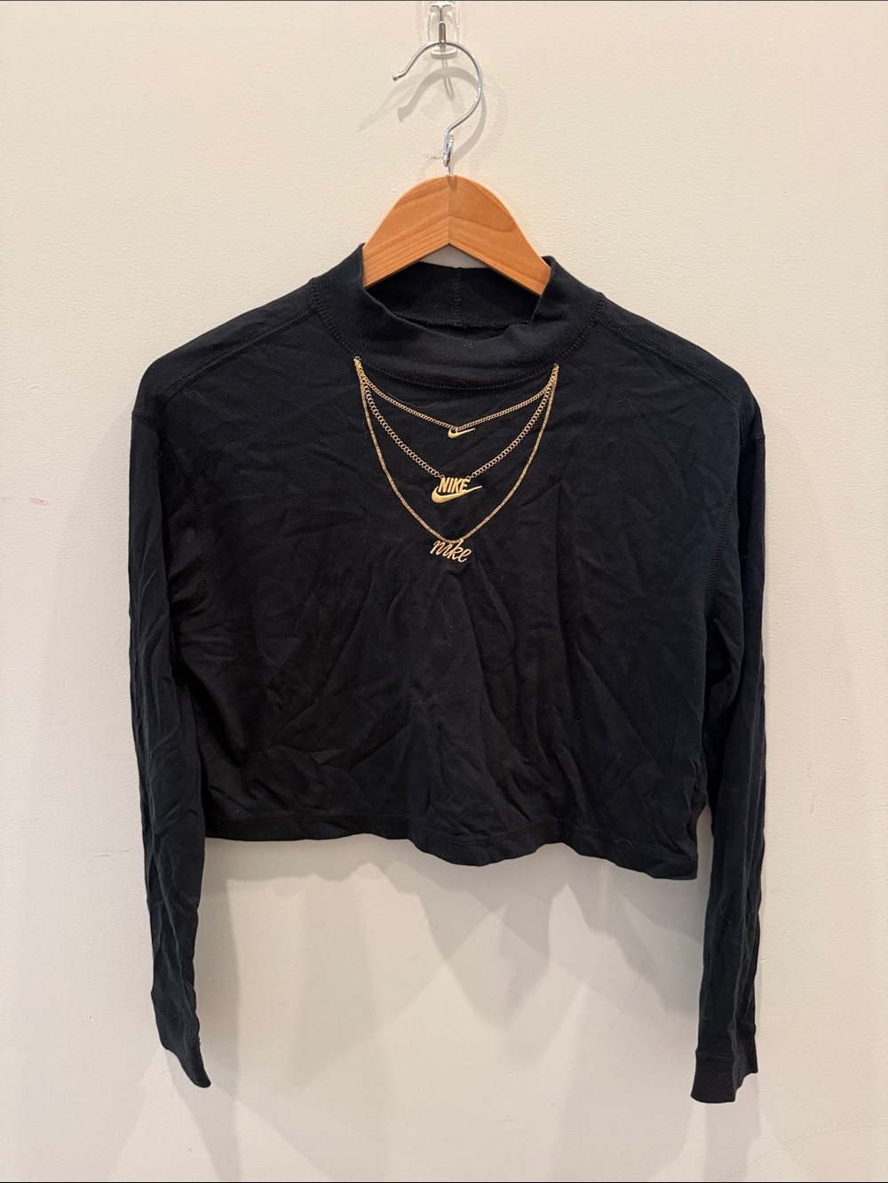 Nike Black Loose Fit Cropped Long-Sleeve Mock Neck Top
